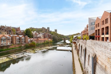 Bronze En Suite River view at Dun Holm House, Unit 8, The Riverwalk, City Centre, Durham, DH14SL - Image 6